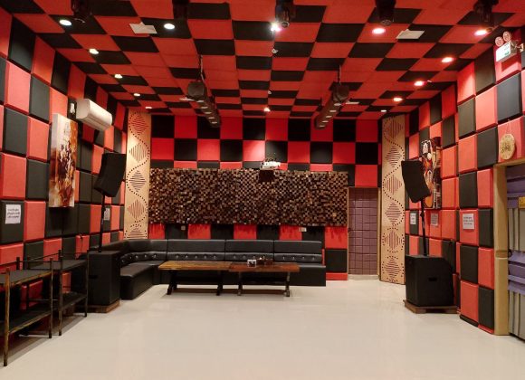 DISCO Room