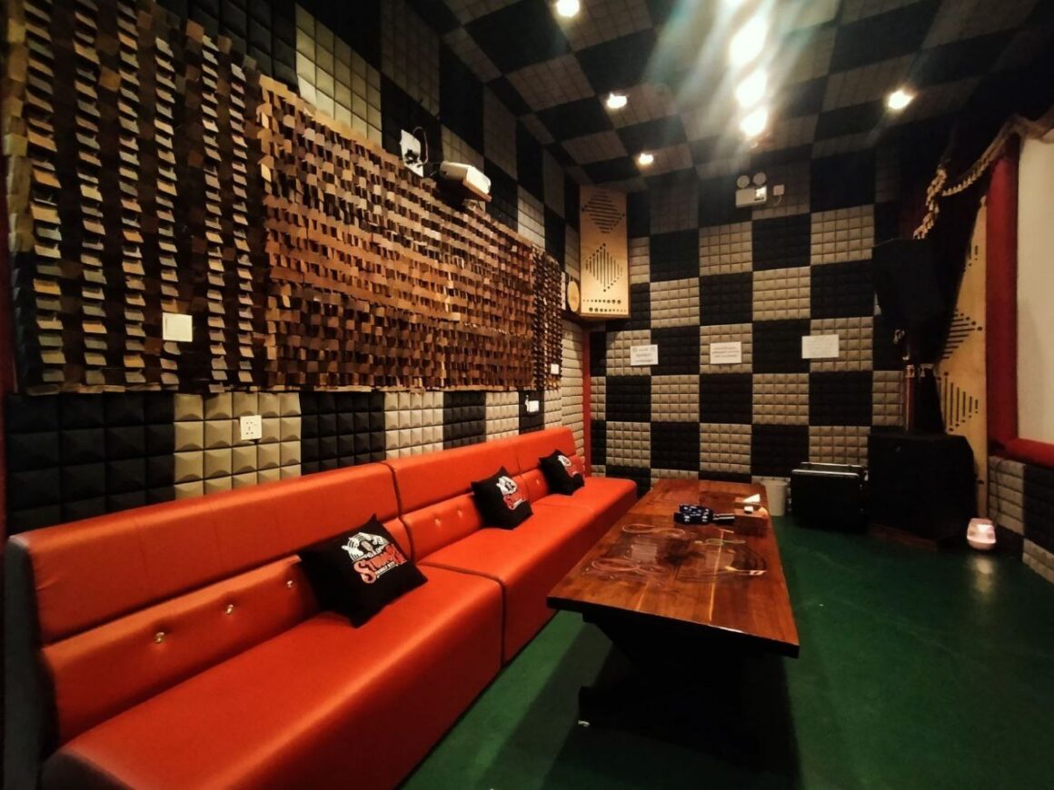 Country Room